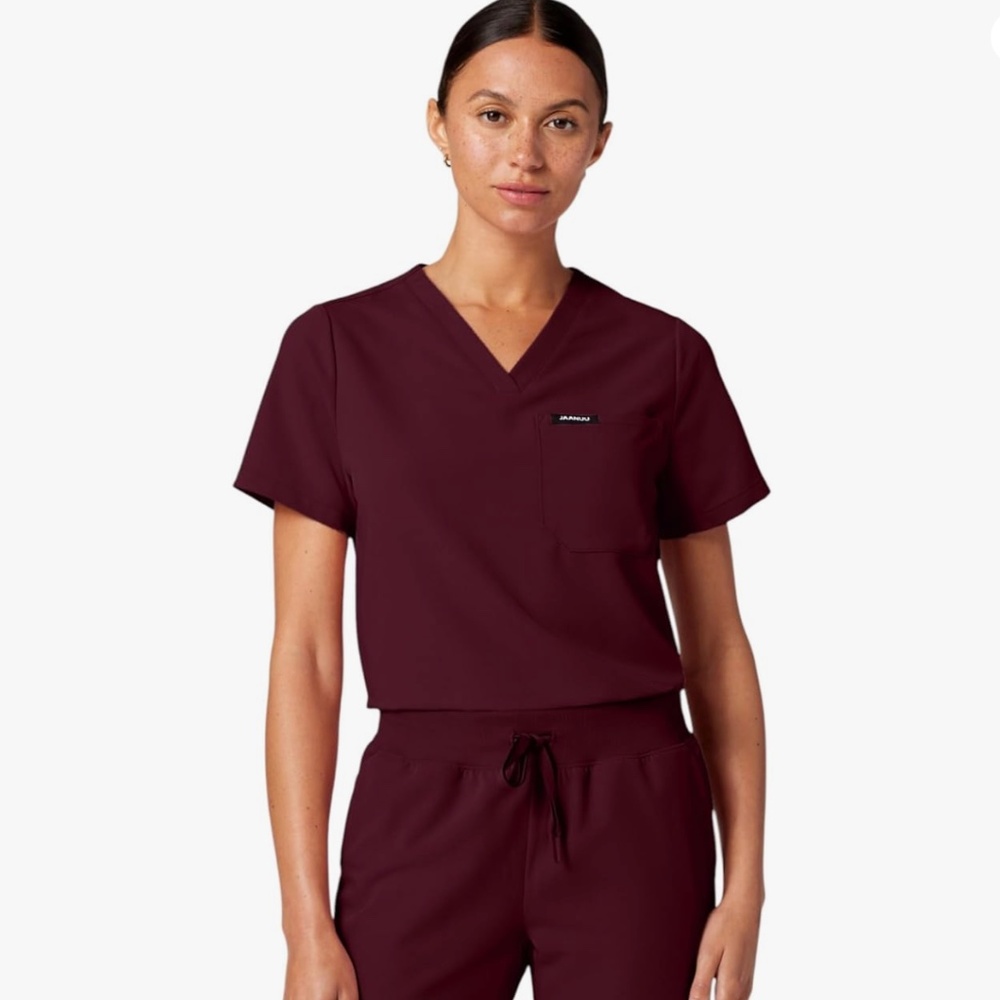 Jaanuu Rhena Women's 1-Pocket Classic V-Neck Scrub Top, XS